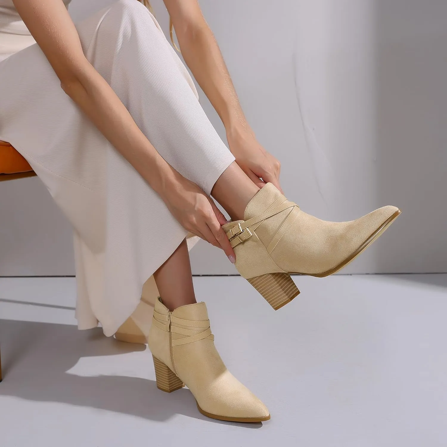 Allegra K Women's Strappy Pointed Toe Buckle Chunky Heel Ankle Booties