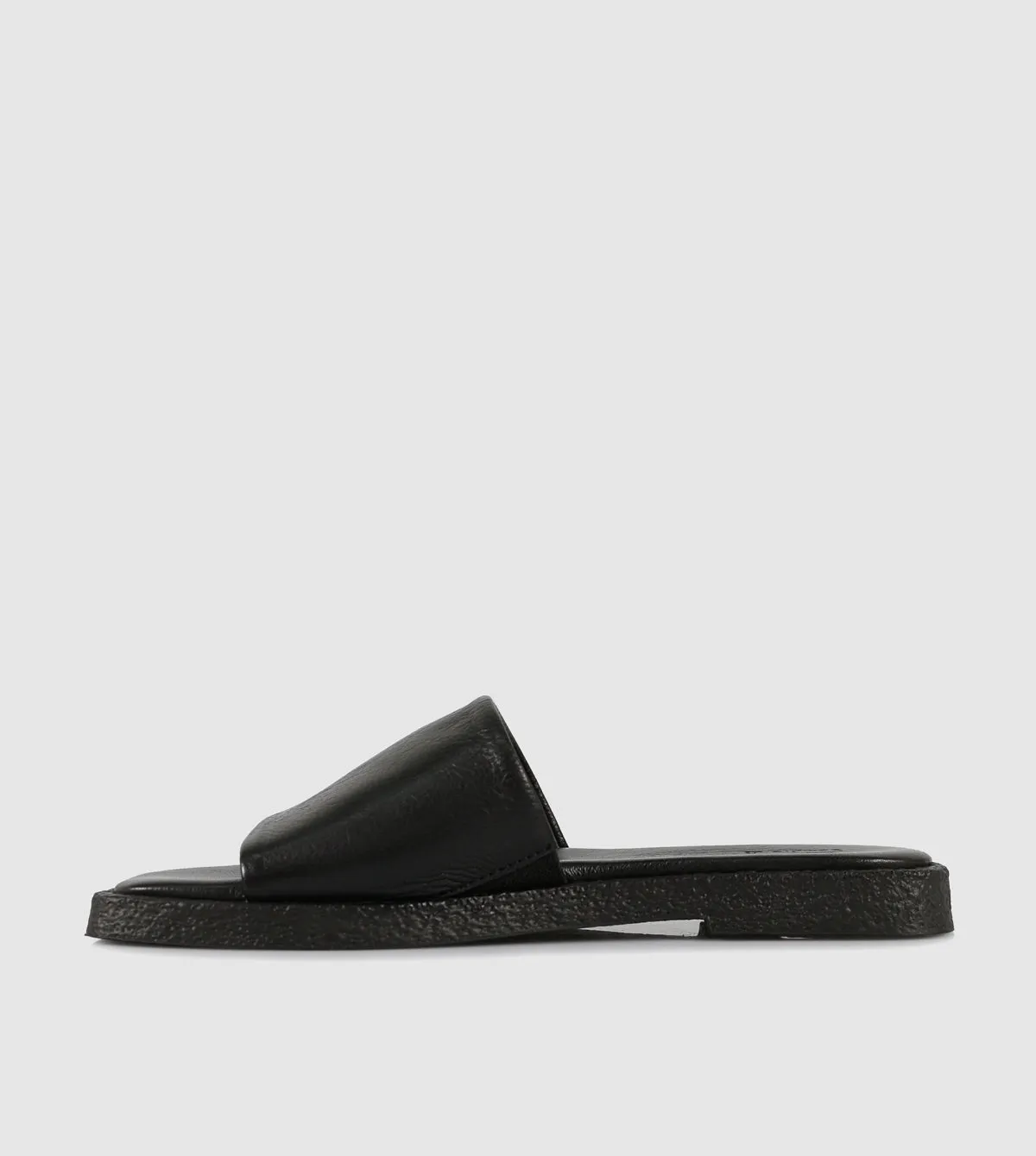 Avela Slides by Sempre Di