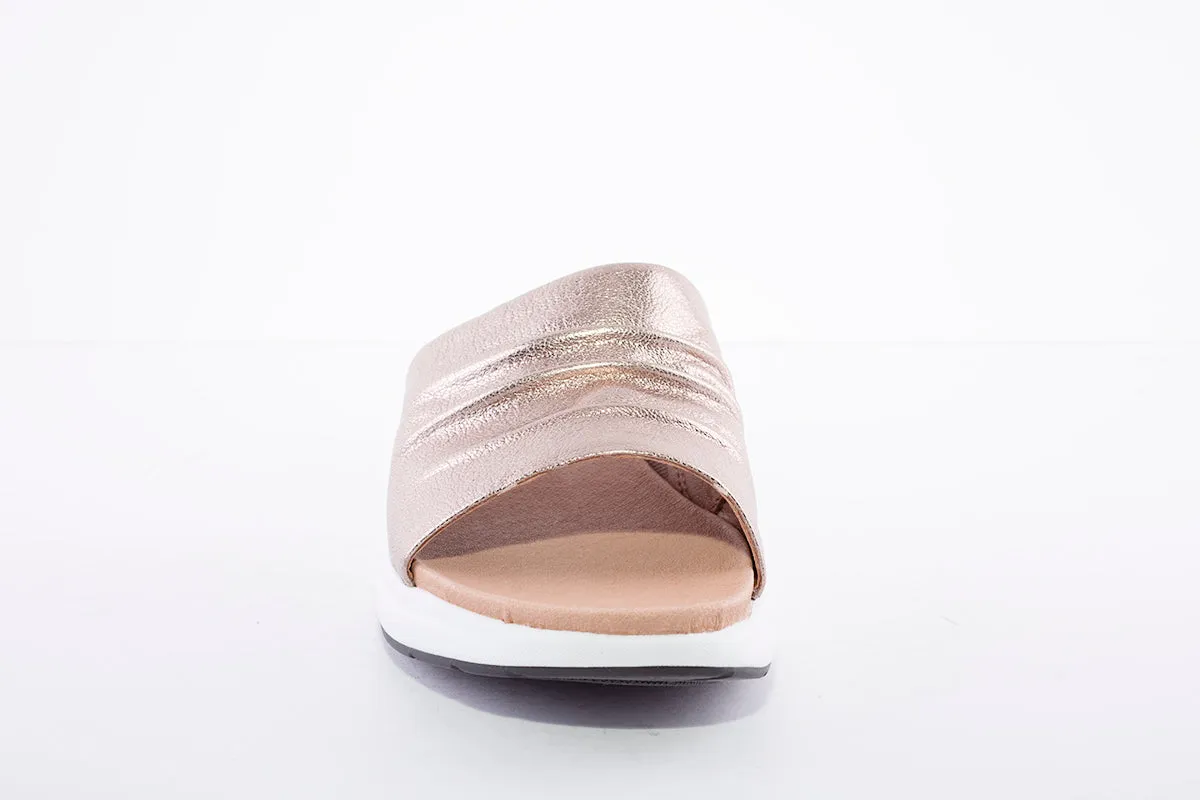 CAPRICE - 27203 WEDGE MULE - TAUPE METALLIC