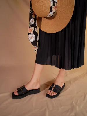 Chain Link Square Toe Wedges