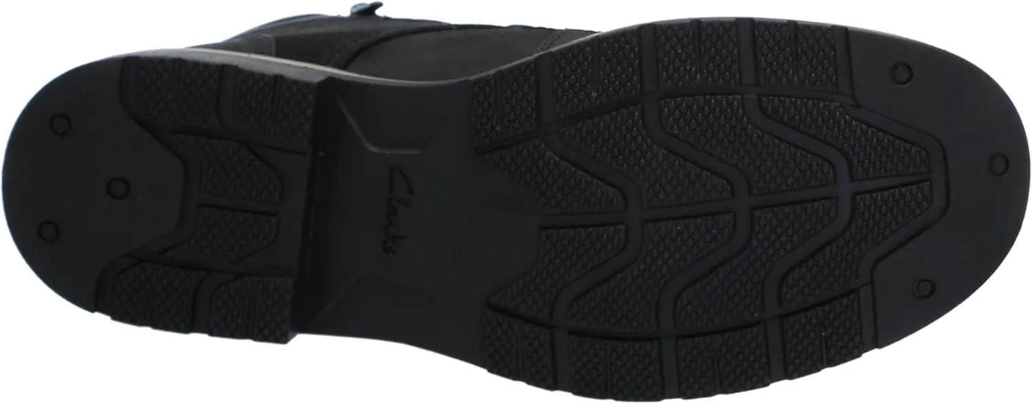 Clarks Men's Morwell Zip Chukka Boot