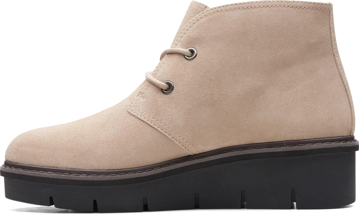 Clarks Women's Airabell Ankle Chukka Boot