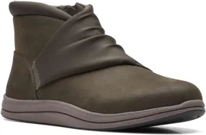 Clarks Women's Breeze Dusk Ankle Boot