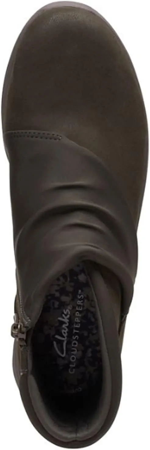 Clarks Women's Breeze Dusk Ankle Boot