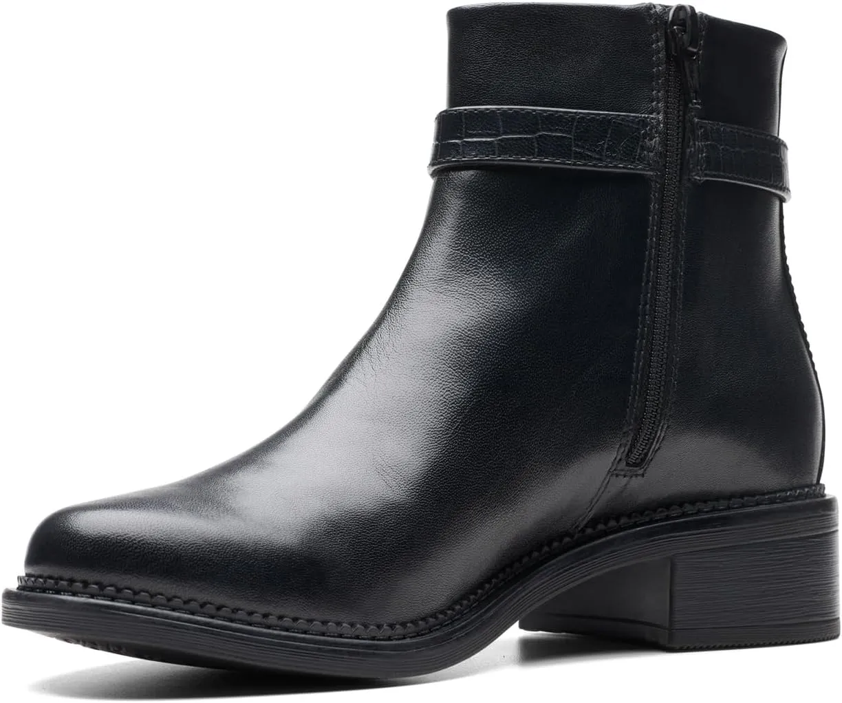 Clarks Women's Maye Grace Fashion Boot