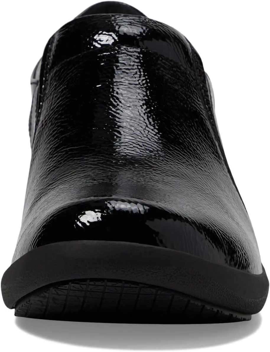 Clarks Women's Talene Pace Loafer