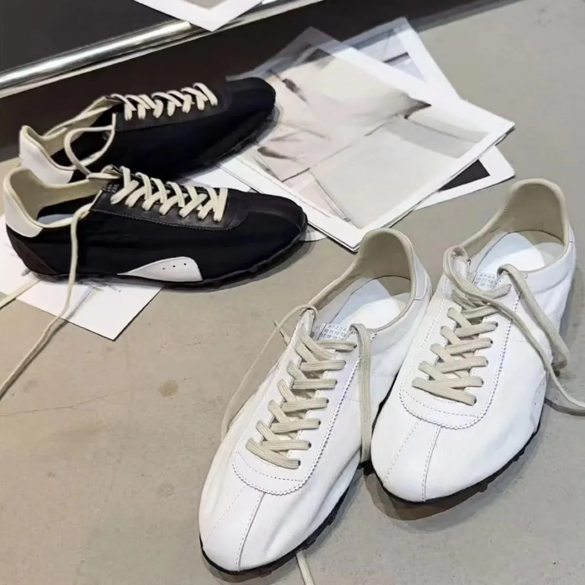Classic Lace-up White Sneakers for Women Soft-Soled and Soft-surfaced Genuine Leather Flats Shoes Sporty Light Activities Casual Wear Office Work