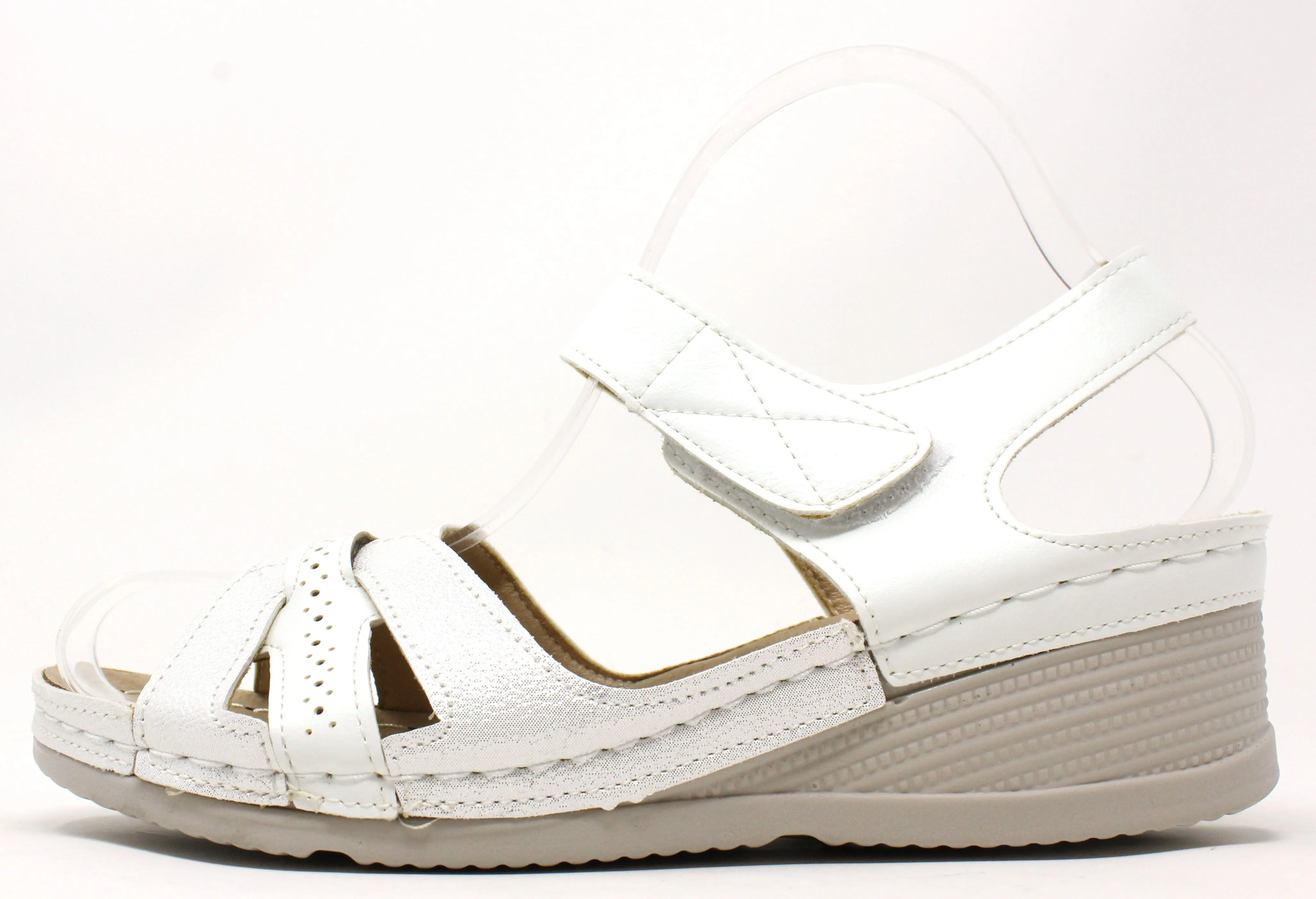 Comfort Cross Strap Sandal