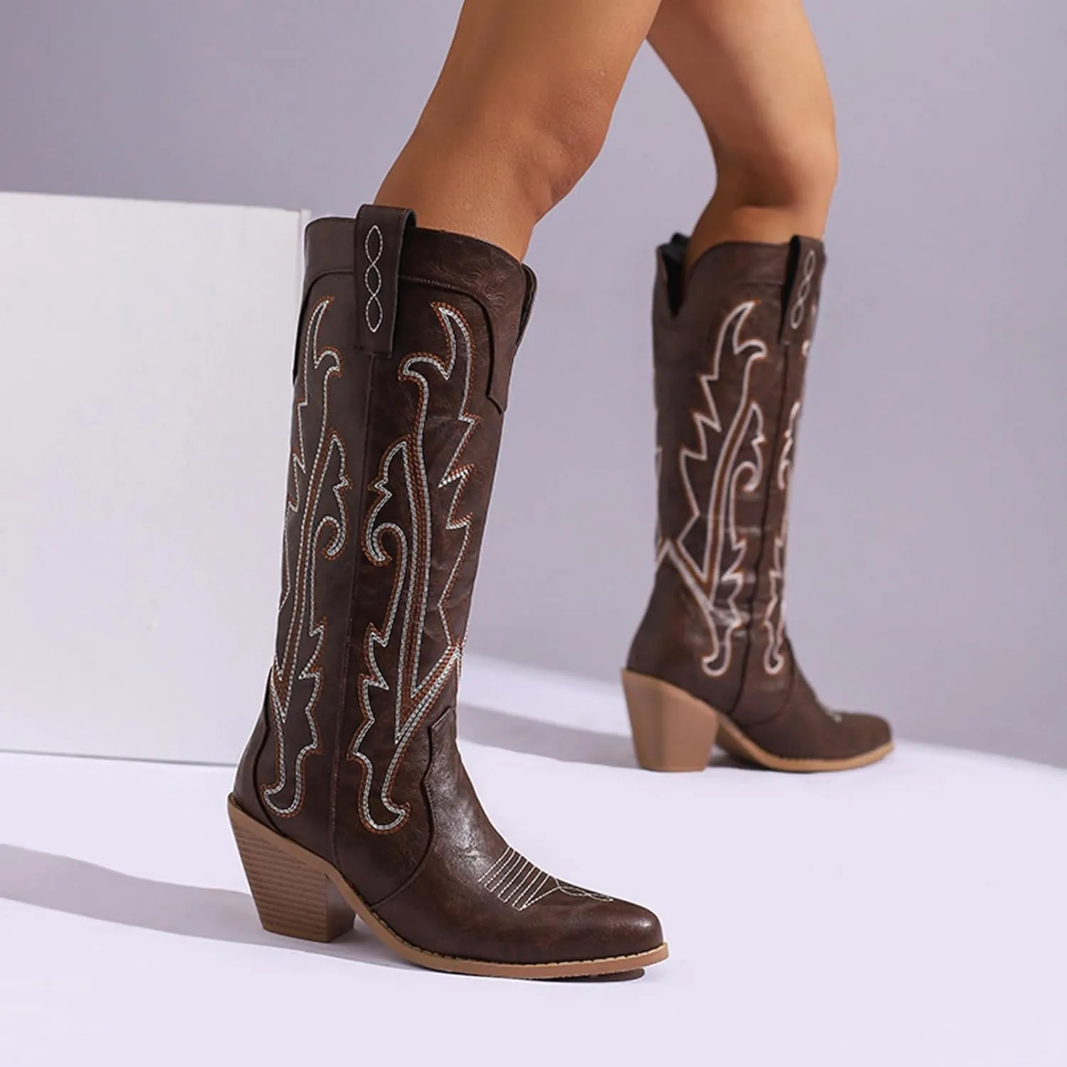 Cozivwaiy Embroidered Cowboy Boots For Women Chunky Stacked Heels Western Boot Pull on Cowgirl Boots Vintage