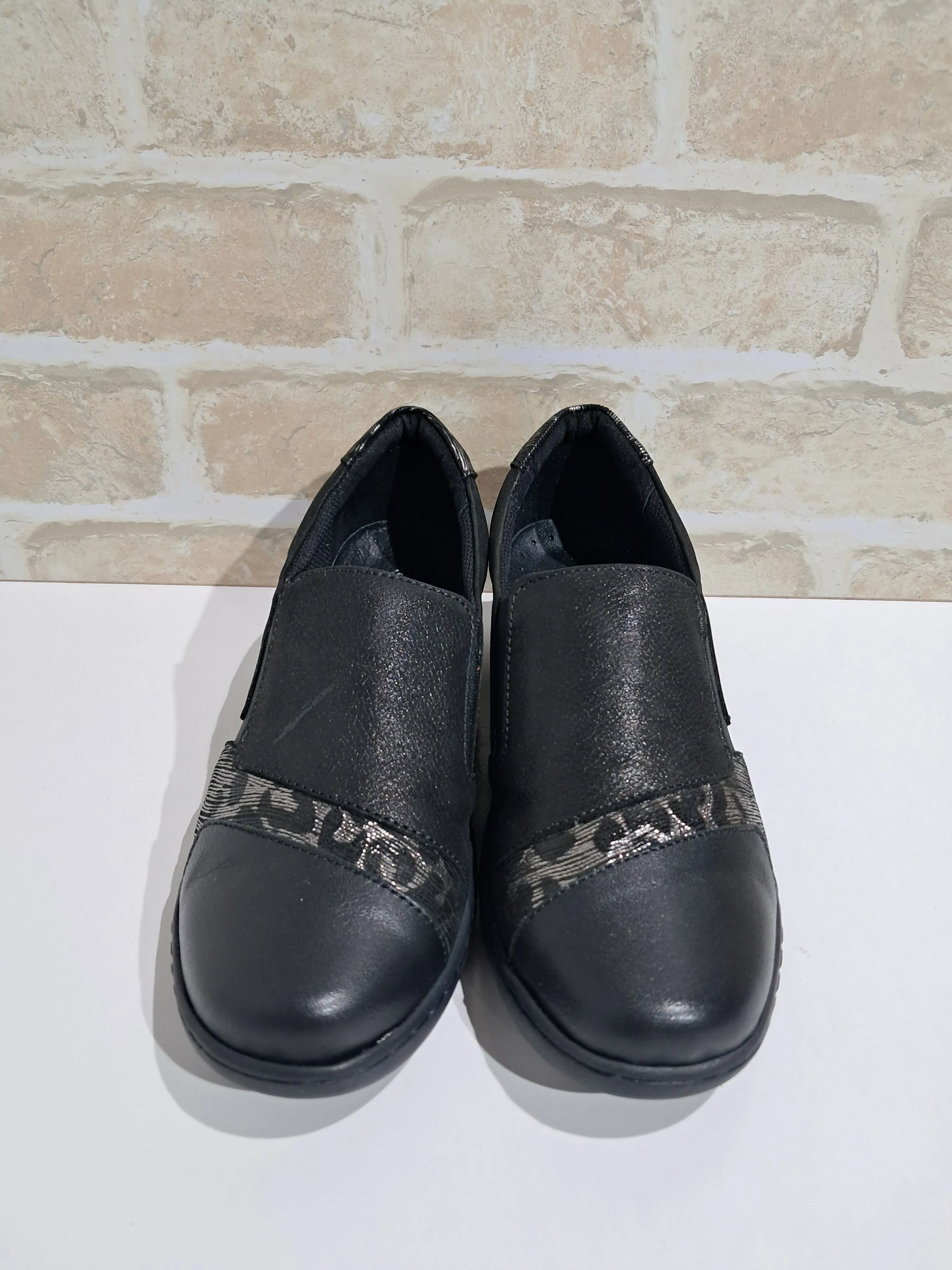 CP461-18 Black Combo by Cabello