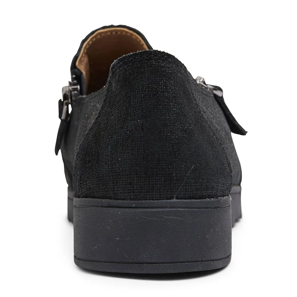 Dean Sneaker in Black Leather