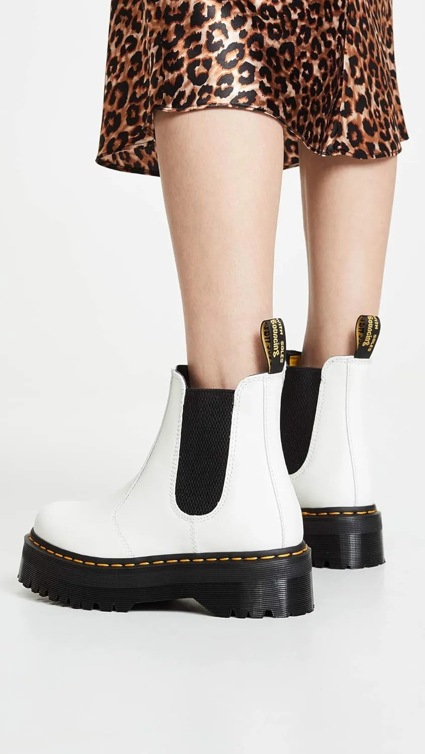 Dr. Martens Unisex-Adult Chelsea Boot