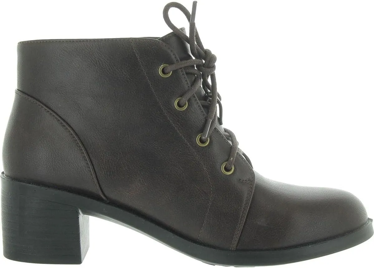 Easy Street Women's Becker Ankle Boot