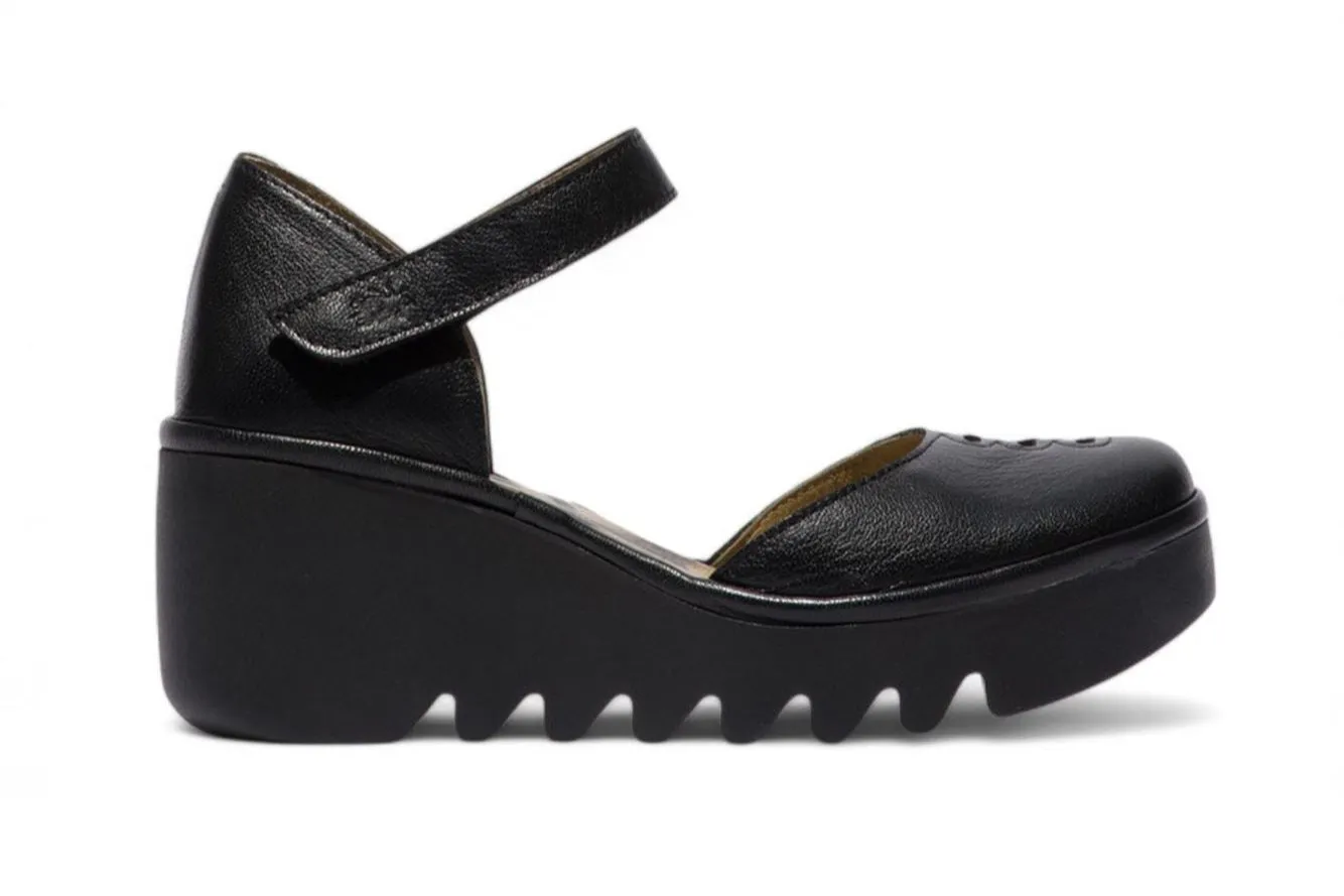 Fly London Women's Black BISO305FLY Mousse Leather Wedge Sandals