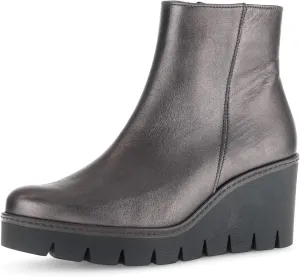 Gabor Women's 54.780 Chelsea Boot