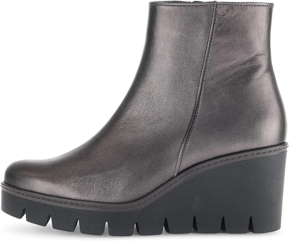 Gabor Women's 54.780 Chelsea Boot