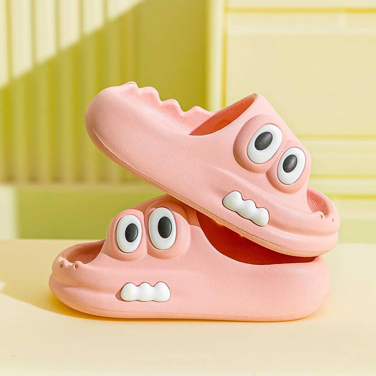 Kids House Slippers Boys Girls Cute Cartoon Animal Non-slip Water Shoes Unisex Child Comfy Quick Dry Summer Shower Sandals for Indoor Bathroom Outdoor Beach Swimming Pool