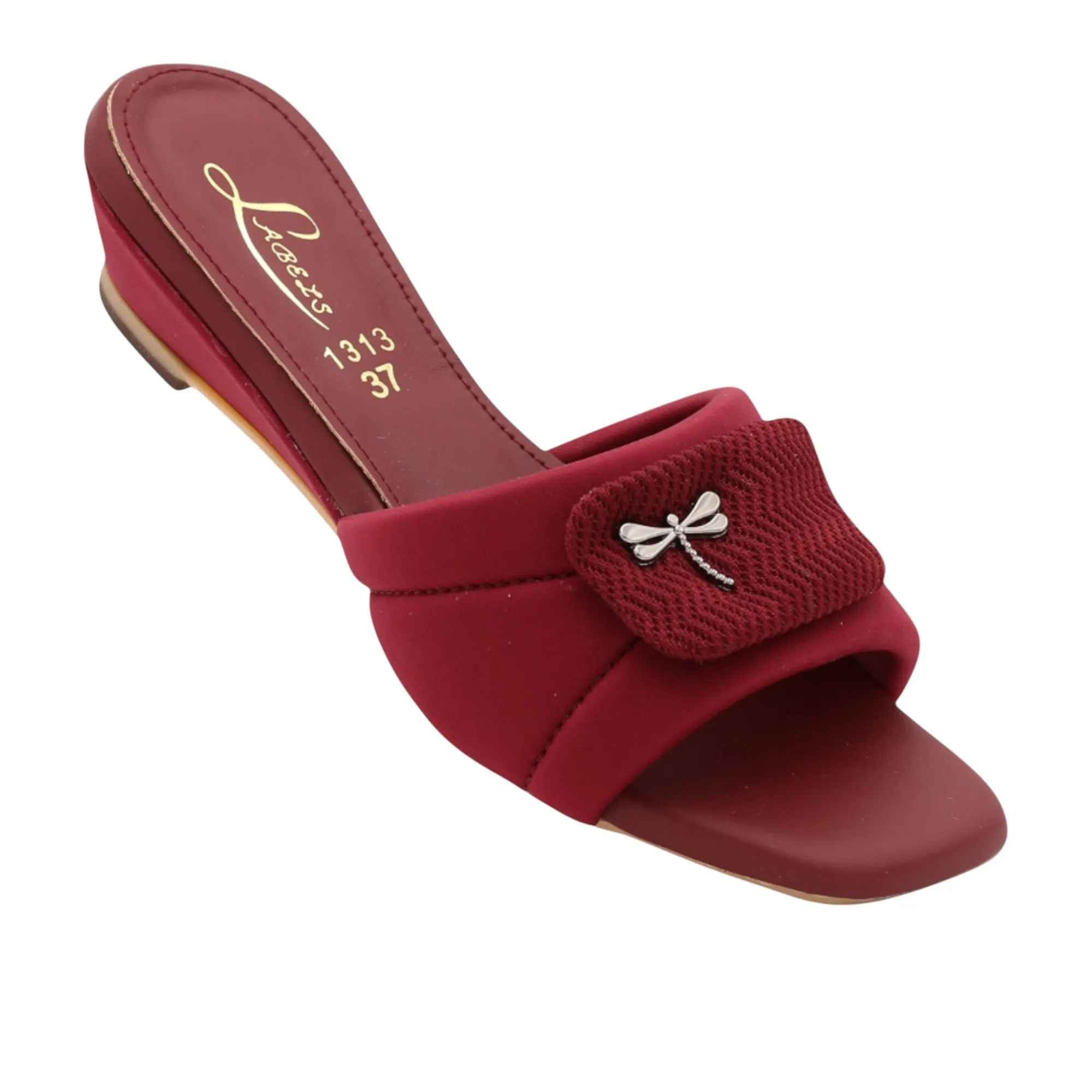 M0614 kitten wedge