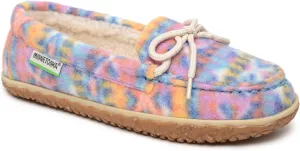 Minnetonka Women's Ecowise Oak Loafer