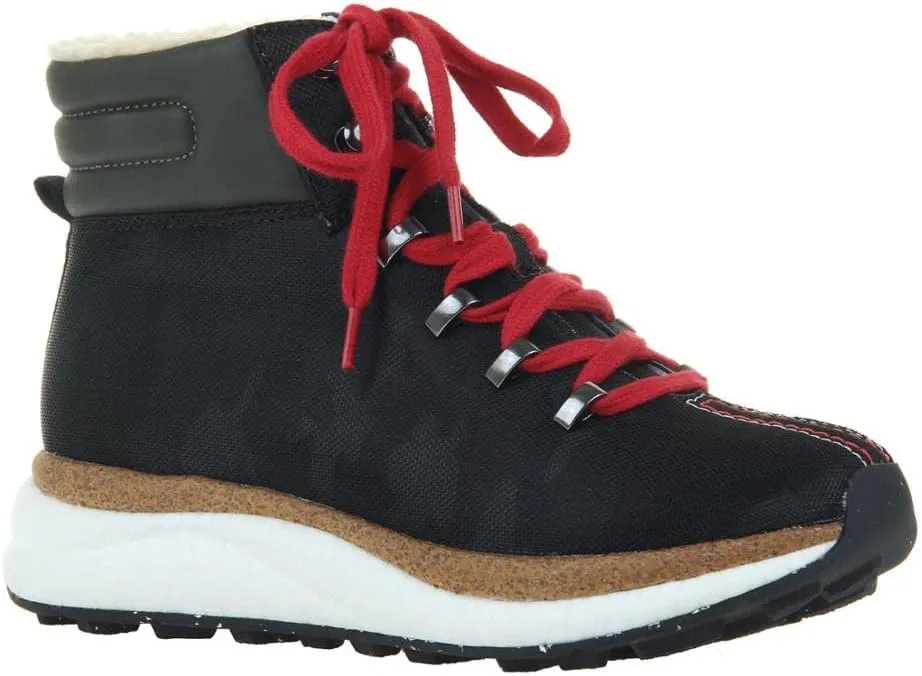 OTBT Women's BUCKLY Sneaker Boot