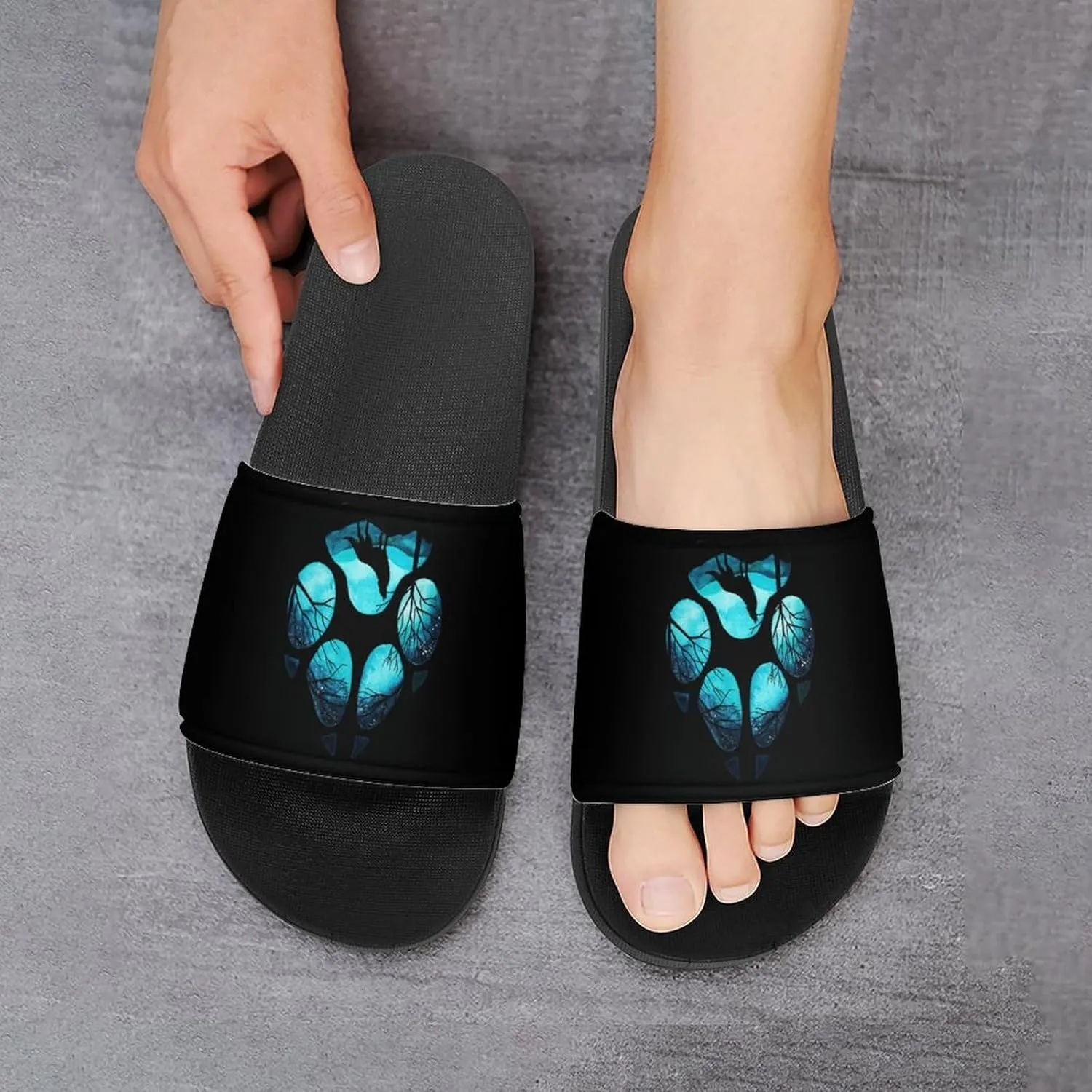Paw Galaxy Night Wolf Funny Slide Sandals Non-Slip PVC Shower Slipper House Shoes Open Toe Slippers for Adult