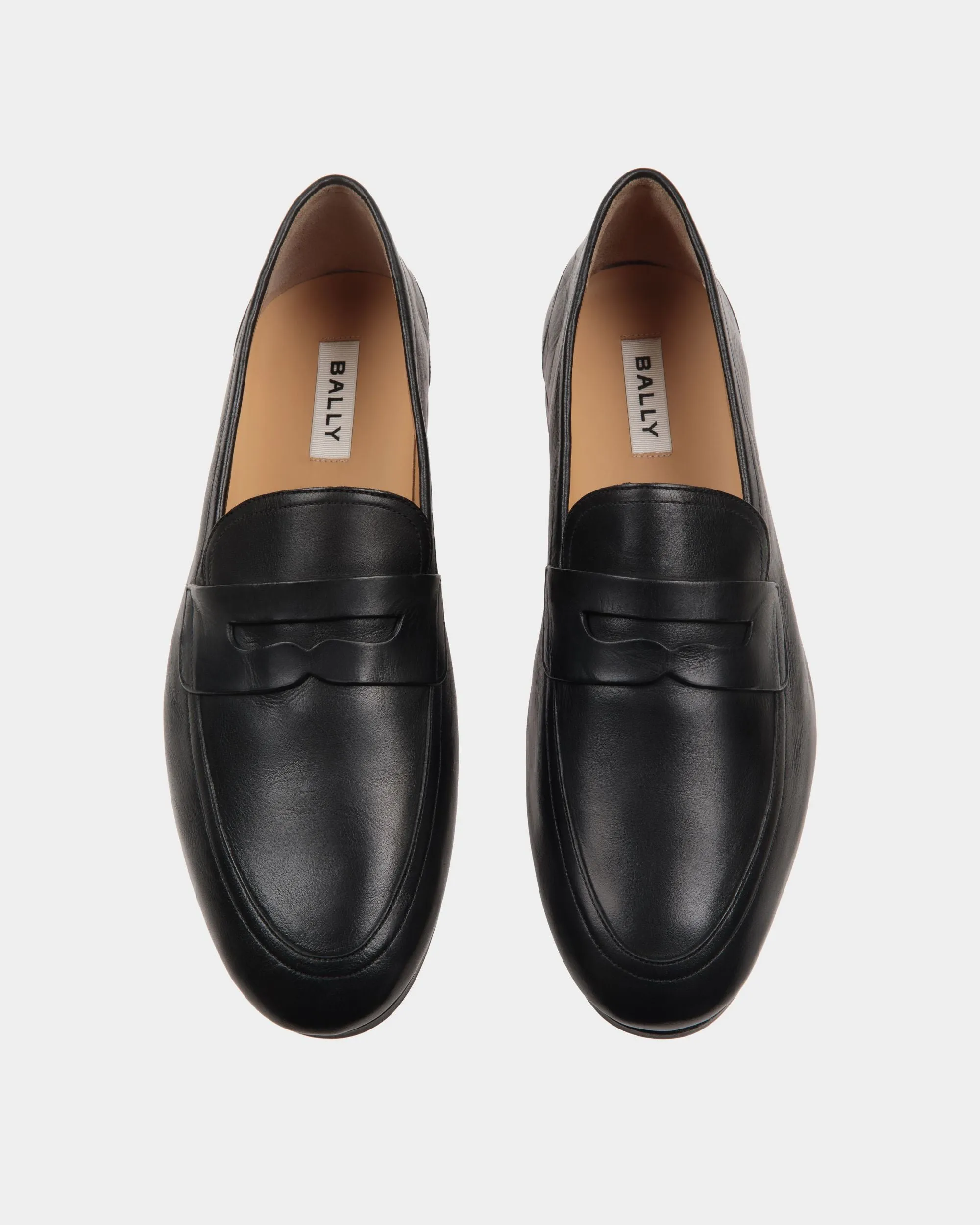 Plume Loafer in Black Leather