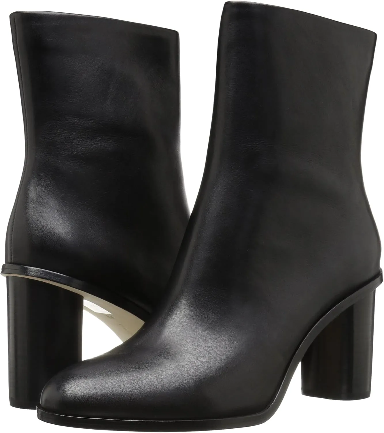 Pour La Victoire Women's Iris Ankle Boot