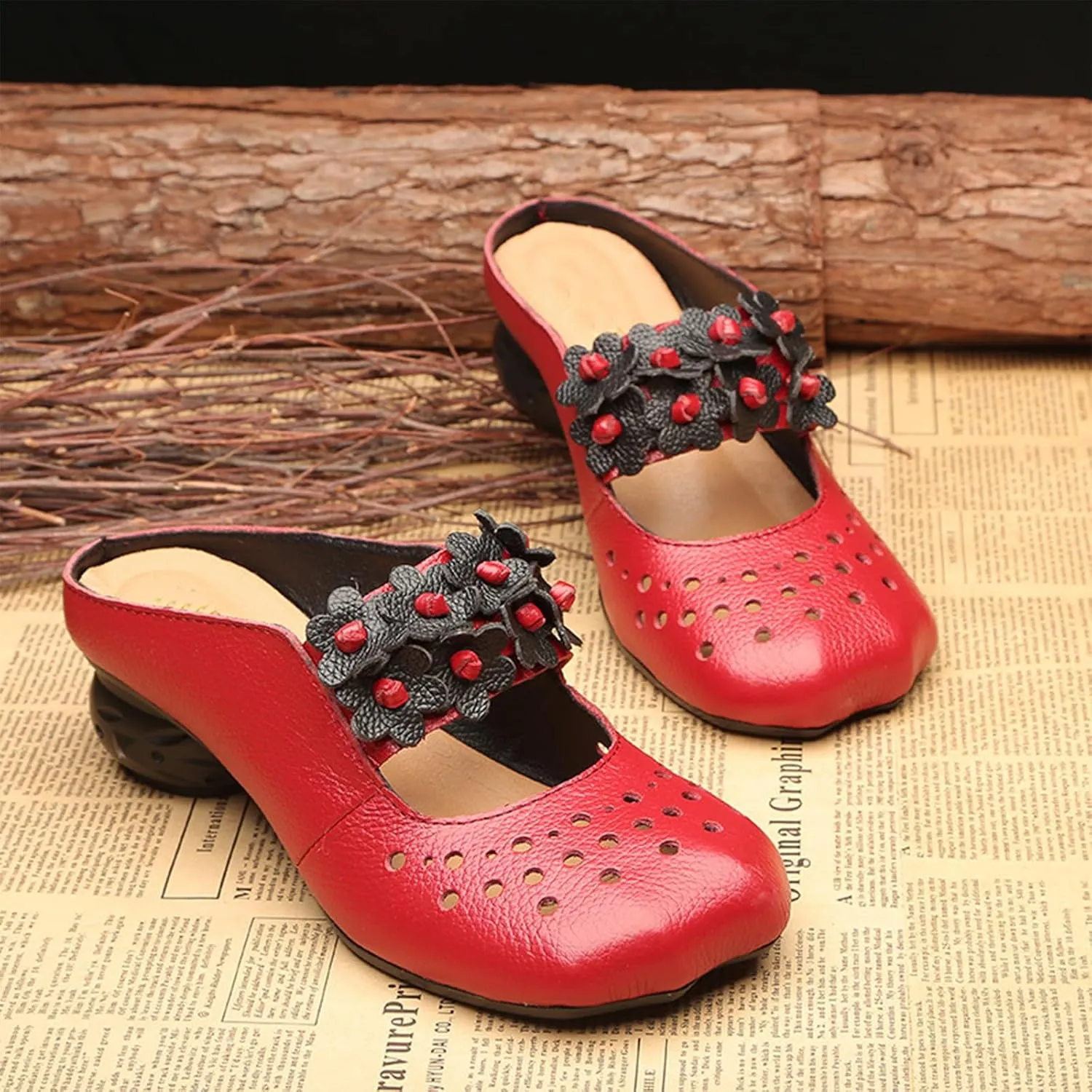 Retro Flower Chunky Heel Slide Mules for Women's Wide Toe Cutout Backless Closed Toe Mid Block Heeled Sandals for Walking Work