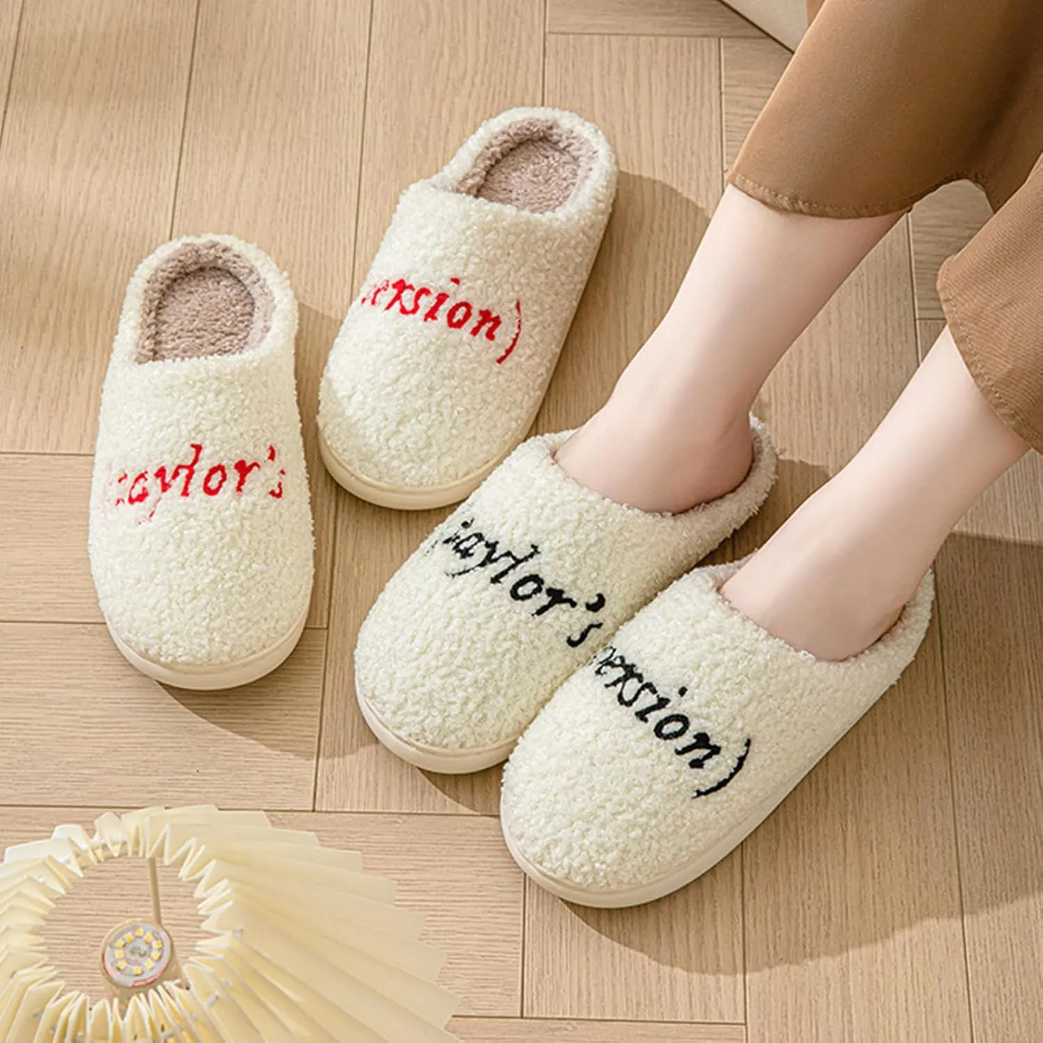 sharllen Kids Taylors Slippers Boys Girls 1989 Cute House Slippers Comfy Warm Fuzzy Flat Slides for Home Indoor Shoes Little/Big Kids