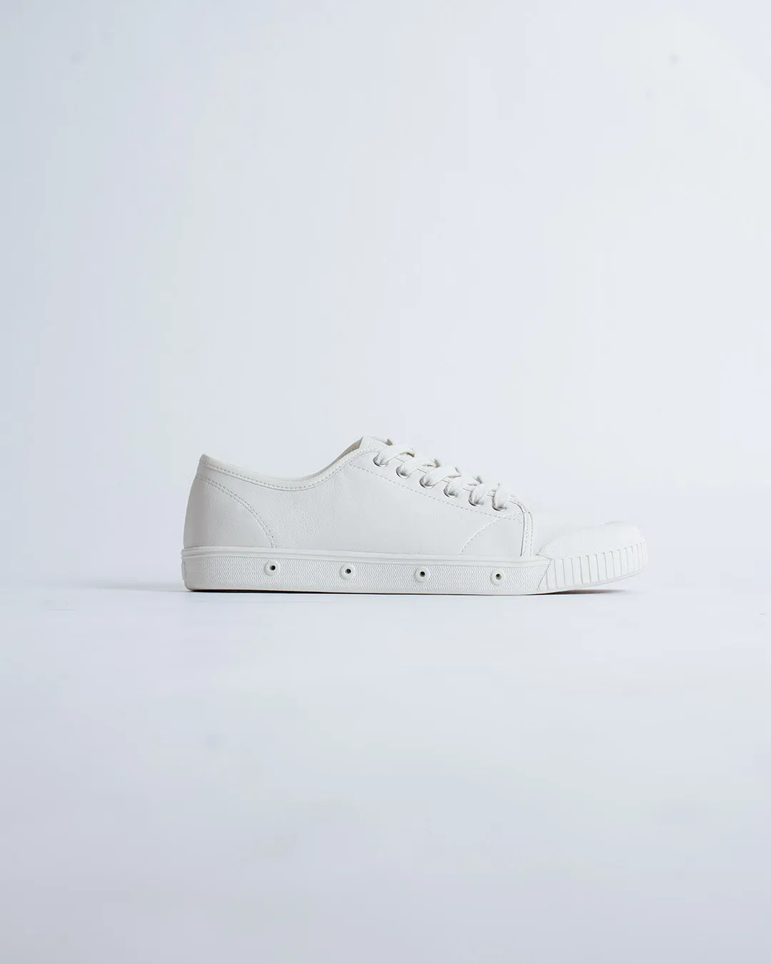 Spring Court G2 Sheepskin White