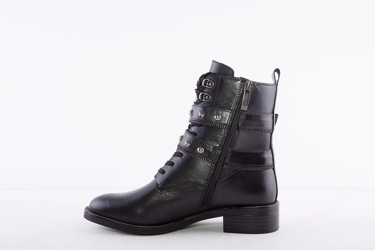 TAMARIS - 25134 LOW BLOCK HEEL LACE STUDDED STRAP ANKLE BOOT - BLACK LEATHER