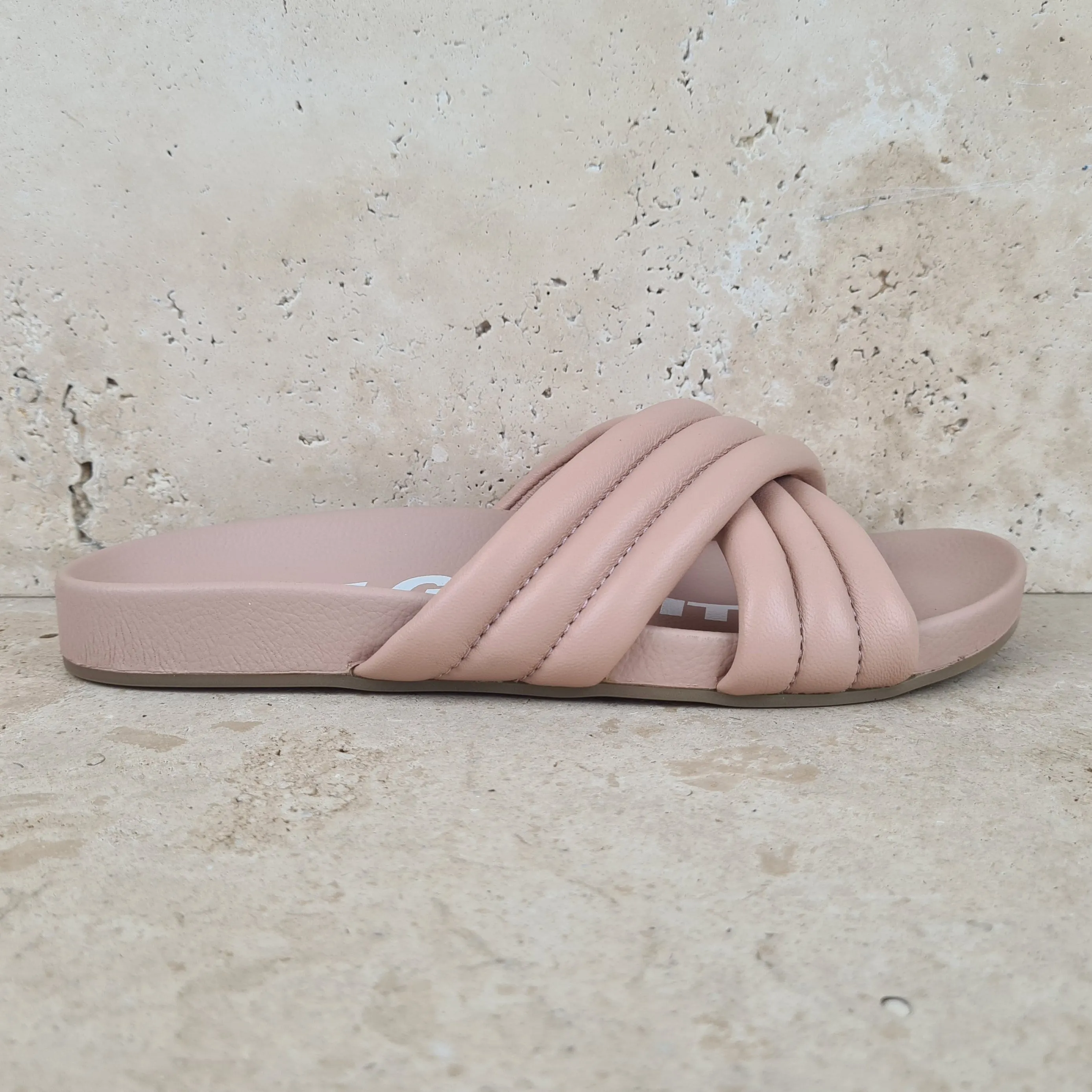 Tide Cross Padded Snow Pink