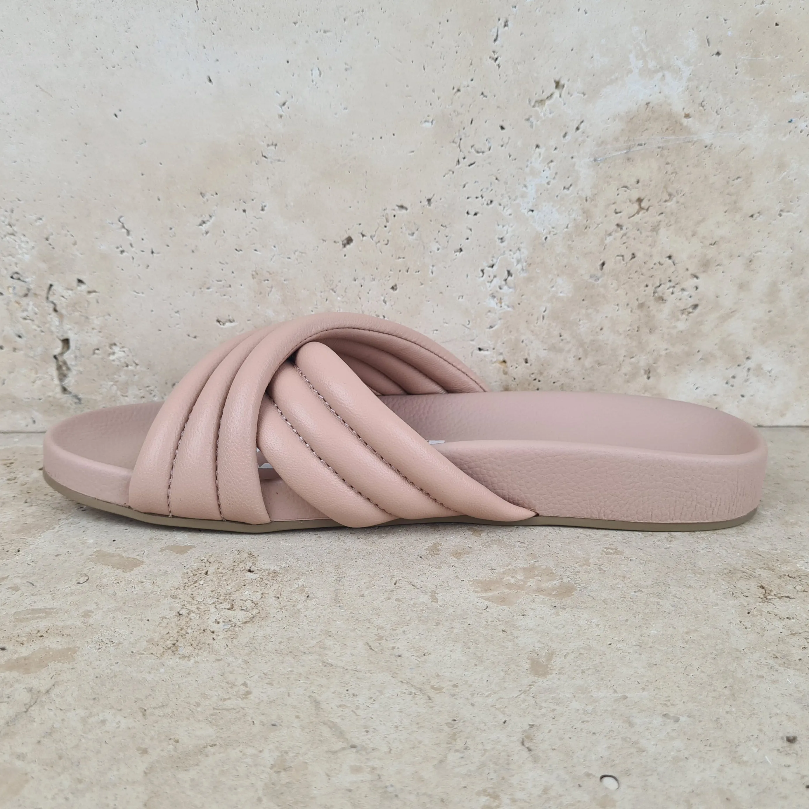 Tide Cross Padded Snow Pink