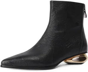 TinaCus Women's Pointed Toe Embossed Genuine Leather Handmade Low Heels Back Zip Up Ankle Boots