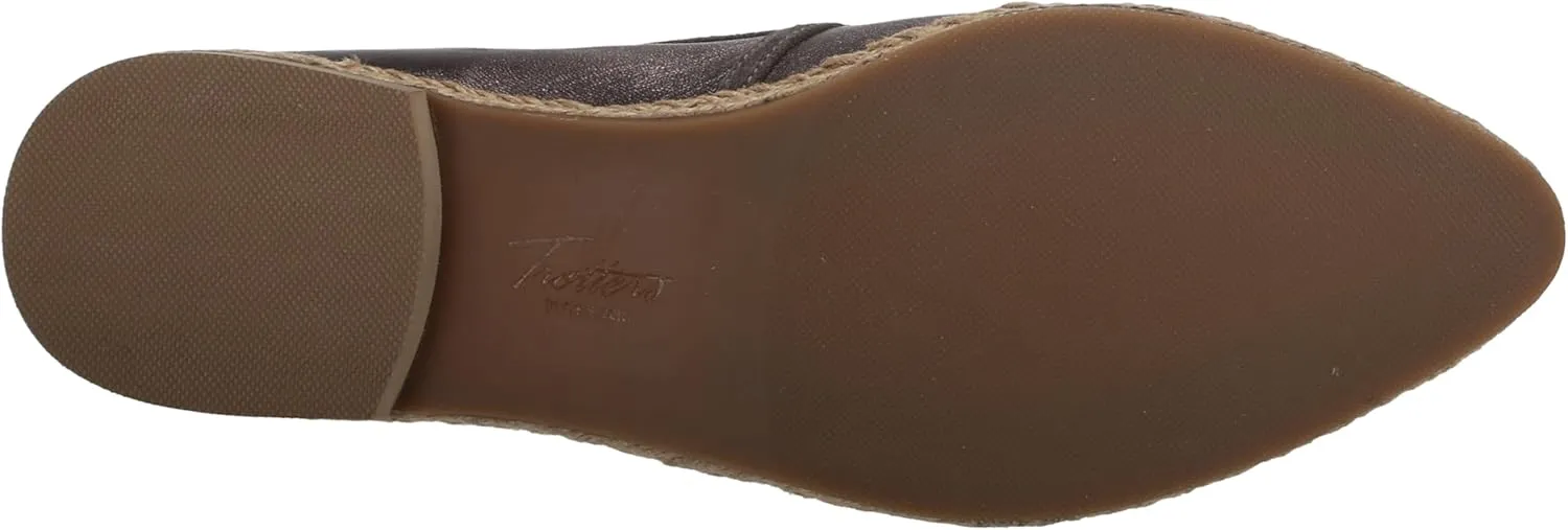 Trotters Women's Estelle Loafer