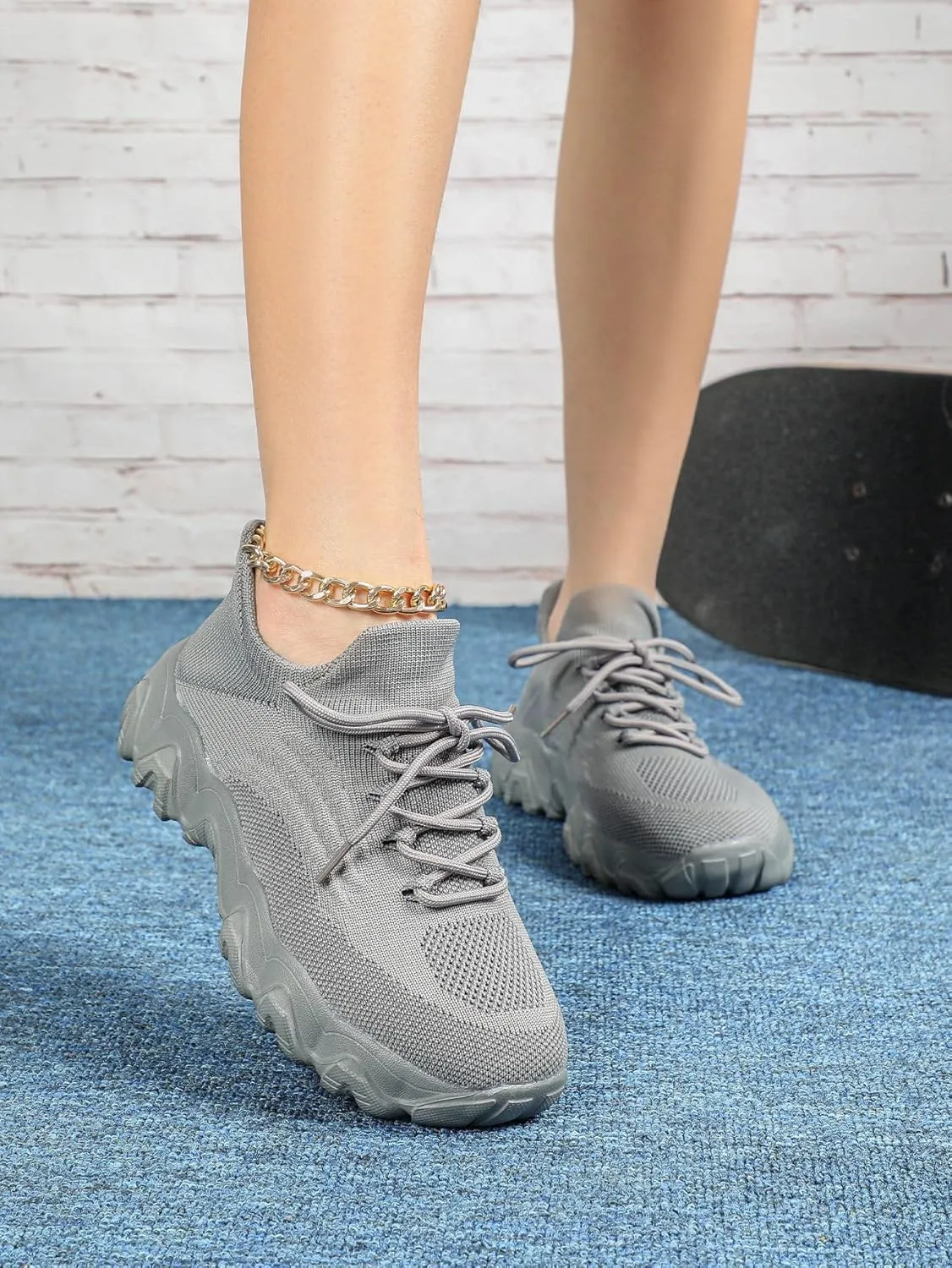 UOQAPRE Running Shoes Lightweight Sports Tennis Shoes Breathable Mesh Walking Sneakers Sock Casual Ladies Fashion Sneakers
