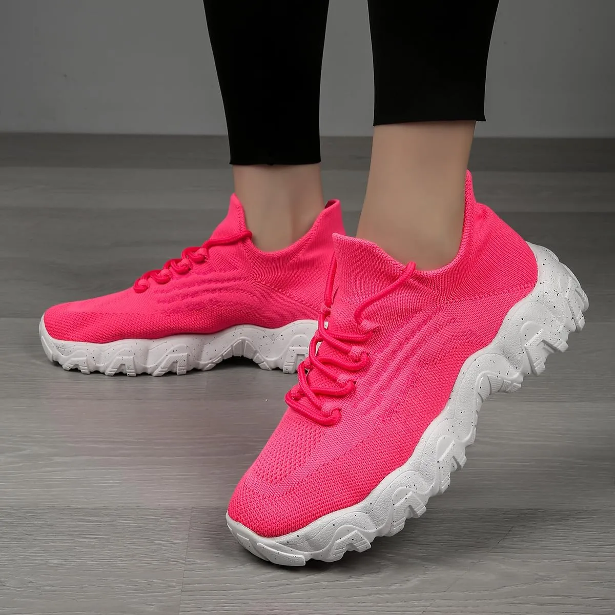 UOQAPRE Running Shoes Lightweight Sports Tennis Shoes Breathable Mesh Walking Sneakers Sock Casual Ladies Fashion Sneakers