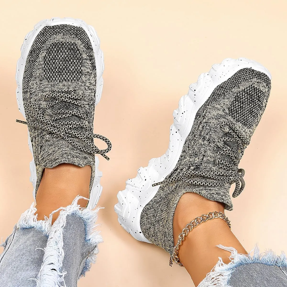 UOQAPRE Running Shoes Lightweight Sports Tennis Shoes Breathable Mesh Walking Sneakers Sock Casual Ladies Fashion Sneakers