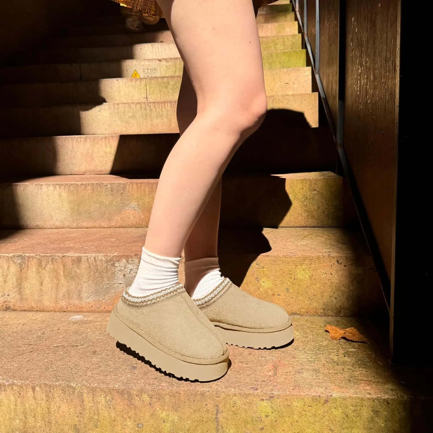 Women's Slippers Platform Mini Boots for Women Short Ankle Boot Fur Fleece Lined House Slippers Anti-Slip Boot For Outdoor