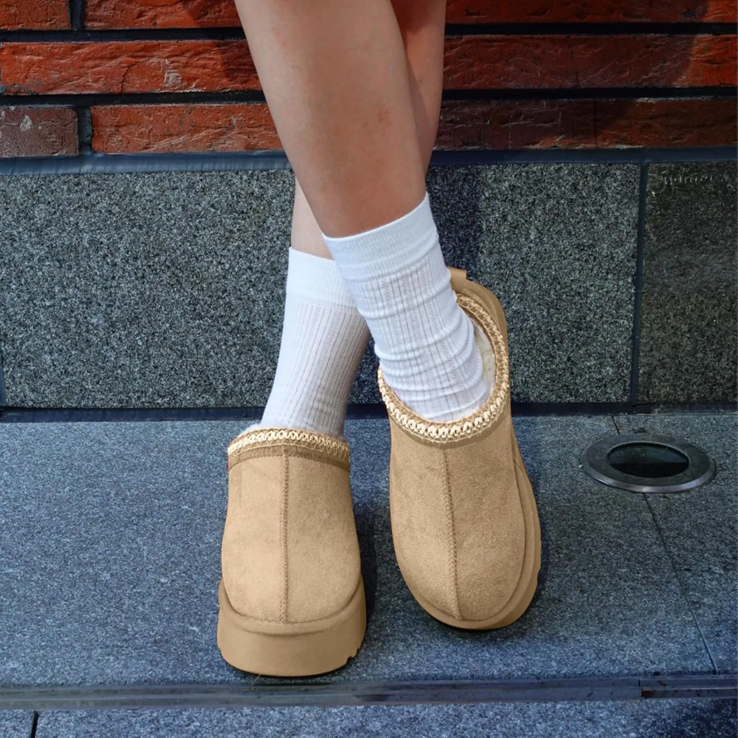 Women's Slippers Platform Mini Boots for Women Short Ankle Boot Fur Fleece Lined House Slippers Anti-Slip Boot For Outdoor